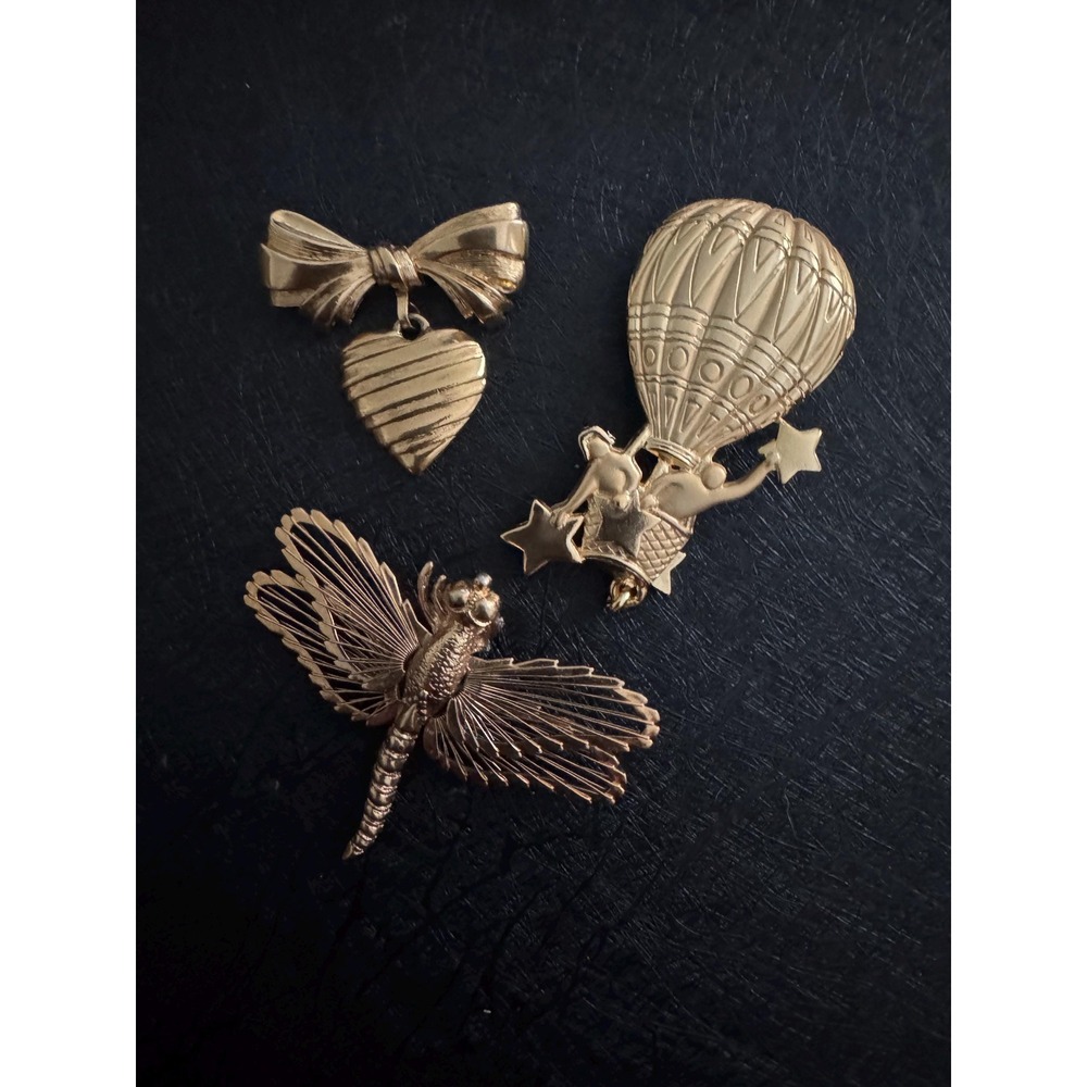 Signed Vintage Brooch Lot of 3 | Monet, Avon & JJGold Tone Pins Costume Jewelry